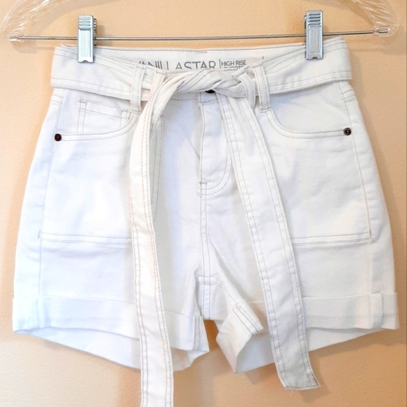 High Rise Denim Shorts Tie Waist Size 1 (W 25) Barbiecore - Picture 1 of 9